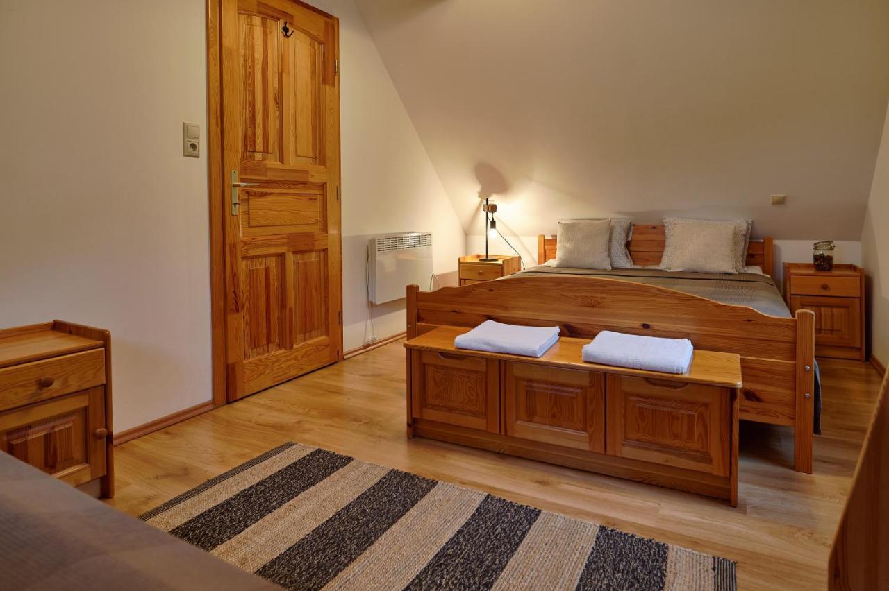 Oereghegyi Panorama Villa, Villa